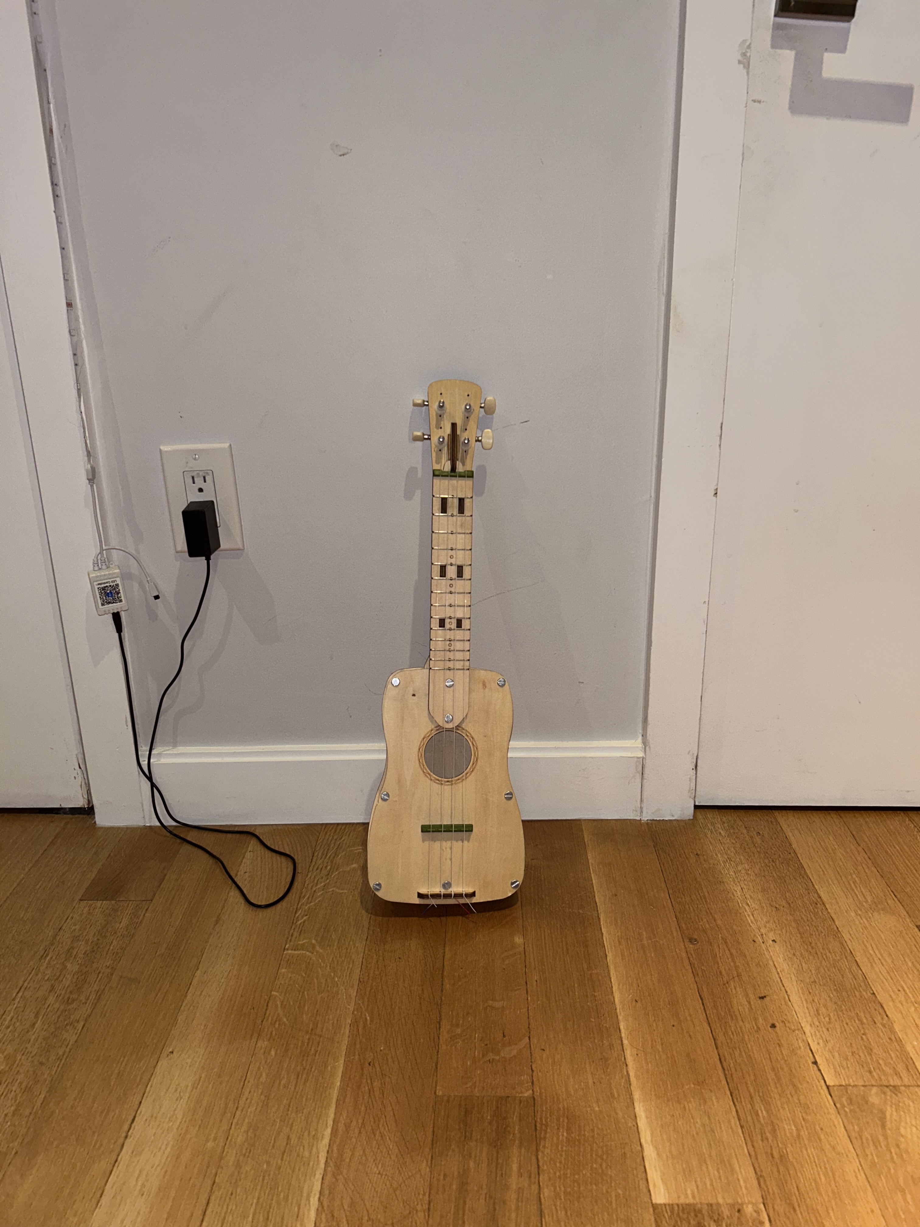 Tinker Ukelele